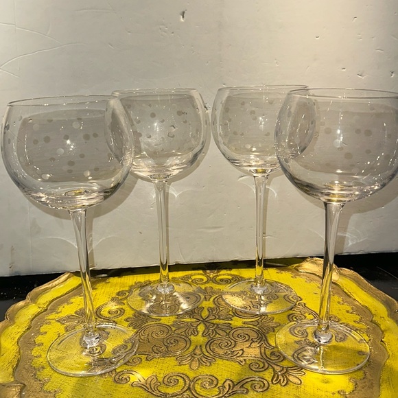 Kate Spade New York Lenox Set Of 4 "Larabee Dot" Balloon Wine Glasses - Picture 1 of 4